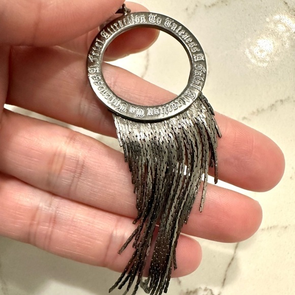 Fashion earrings bundle of 7 pairs - Picture 8 of 16